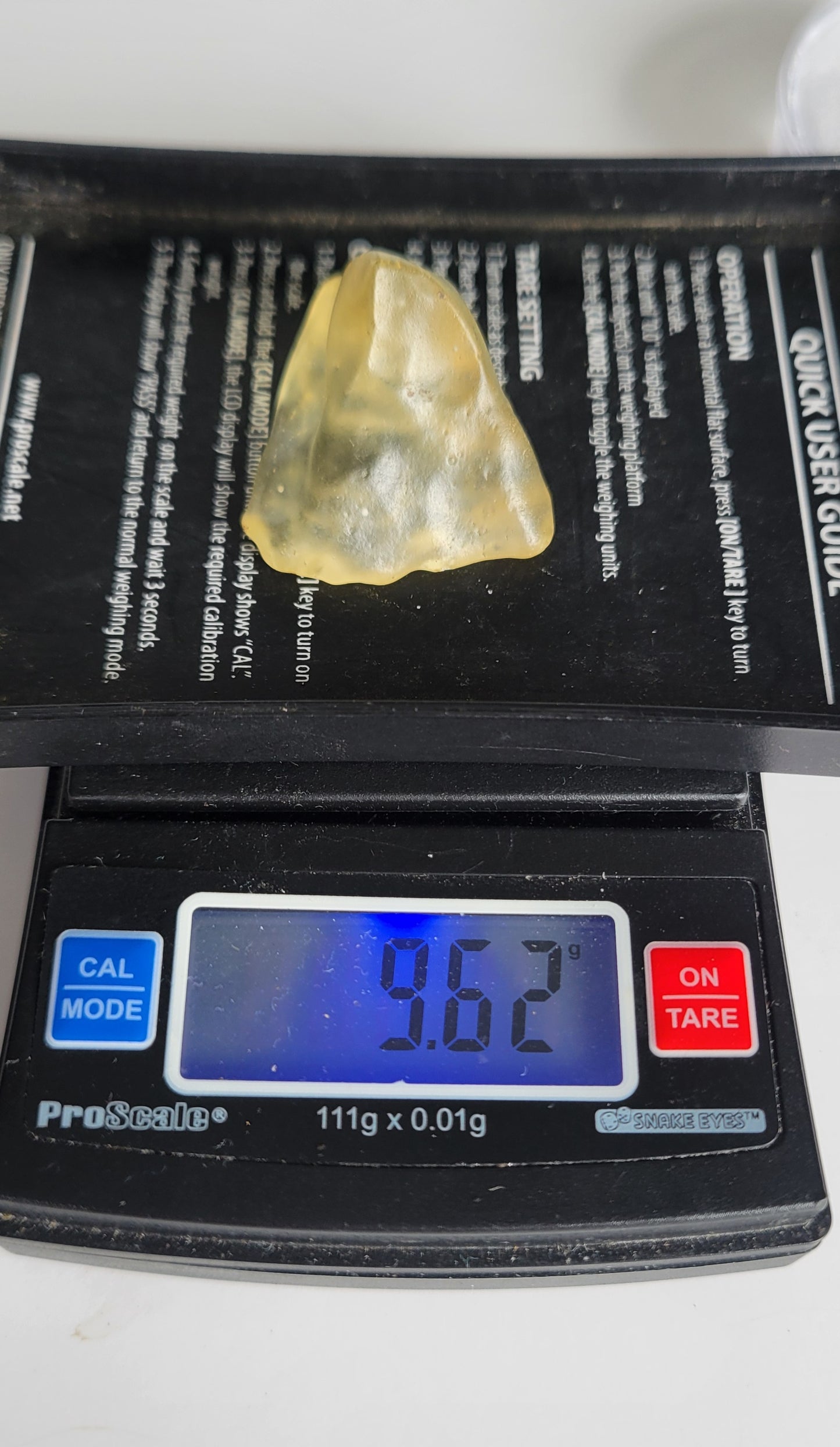 9.6g Libyan Desert Glass