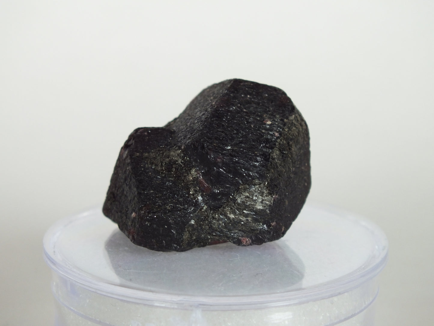 23.7G Garnet