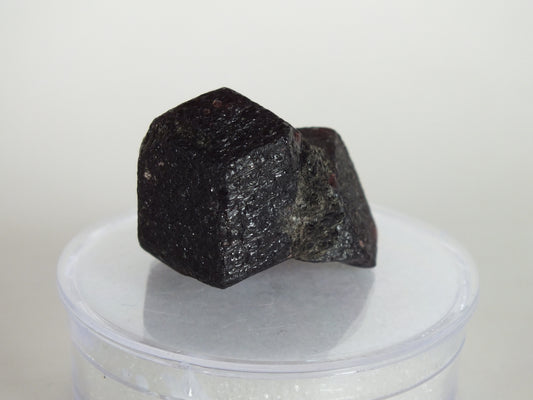 23.7G Garnet