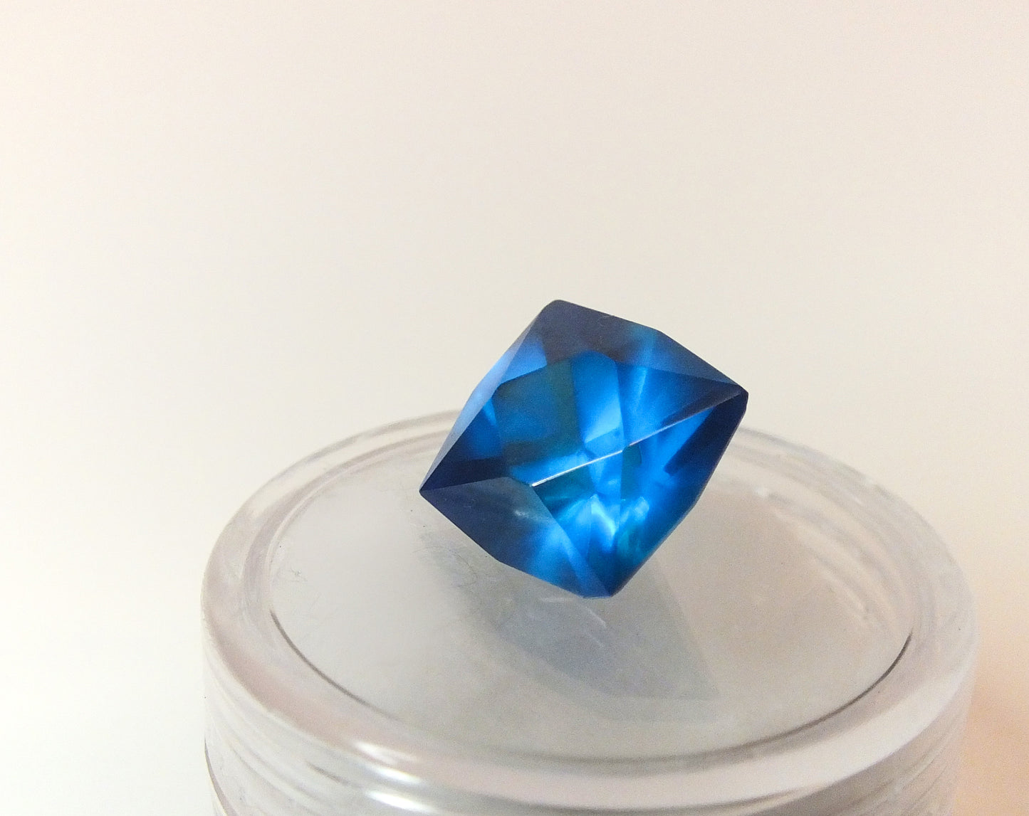 9.4c Square Cut Blue Zircon