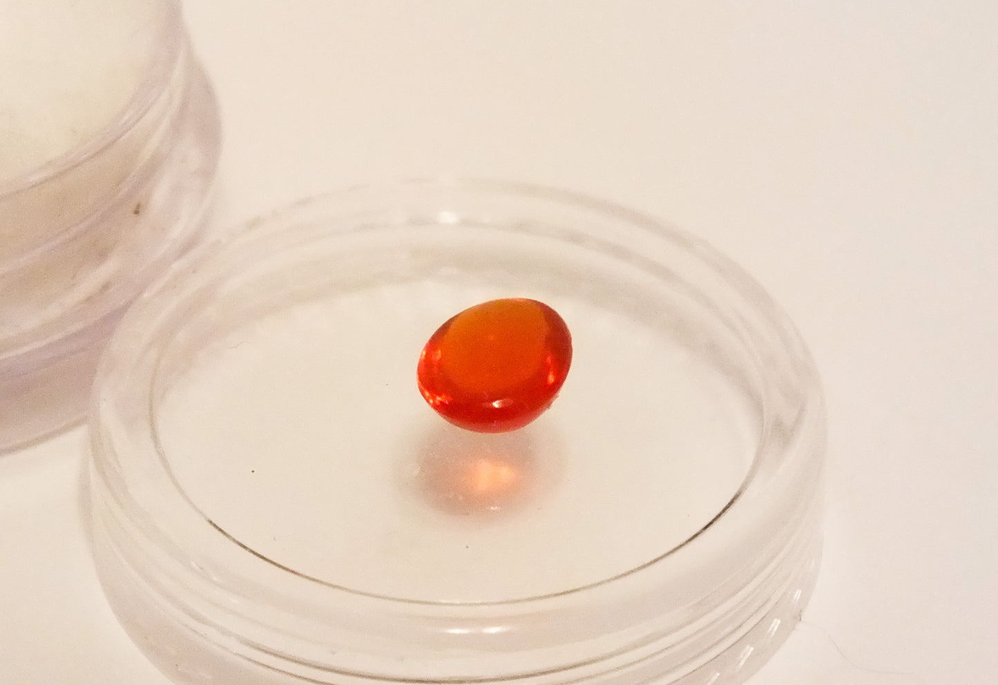 0.7c Red Opal