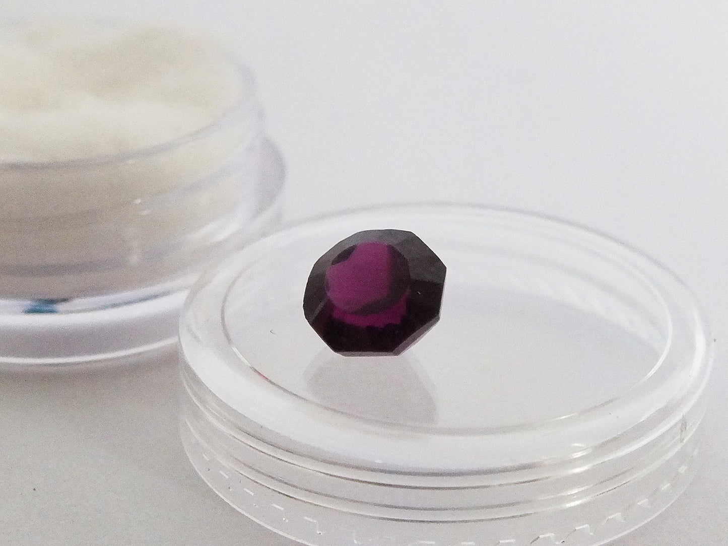 2.6c Round Cut Purple Garnet